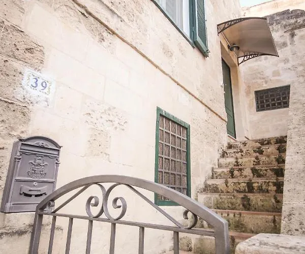 Апартаменты Giu Nei Sassi Матера